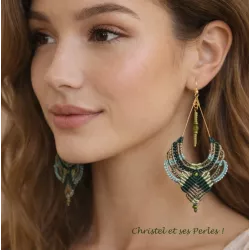 Collection ARCADIA : Boucles d'oreilles macramé et créoles camaieu vert