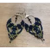 Boucles d'oreilles macramé Elfiques noires et dorées sur créoles