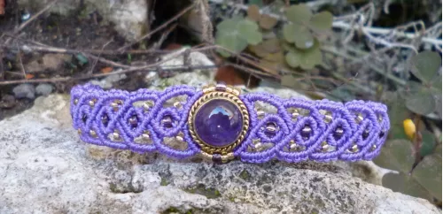 Bracelet macramé et petite Améthyste