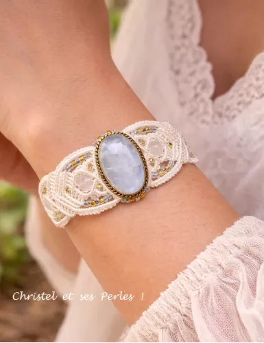 Bracelet macramé et Labradorite blanche (Pierre de Lune)