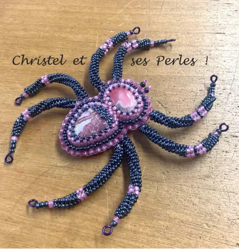 Broche brodée Araignée Broche brodée Araignée