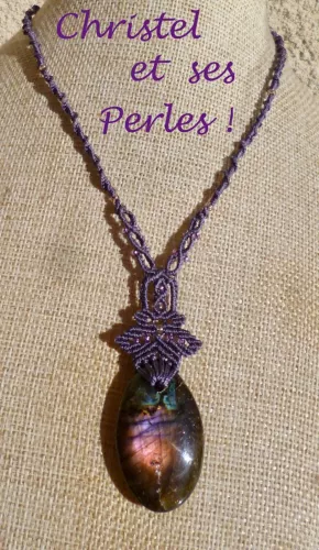 Collier macramé et Labradorite violette