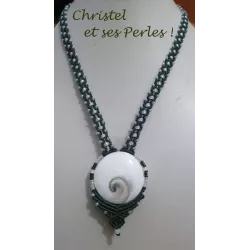 Collier macramé et Oeil de Ste Lucie