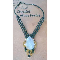Collier macramé et Quartz Elfique feuilles