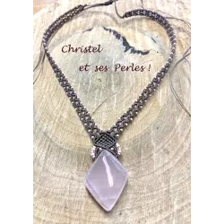 Collier macramé et Quartz rose forme losange