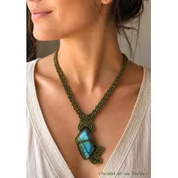 Collier macramé Labradorite losange feuilles