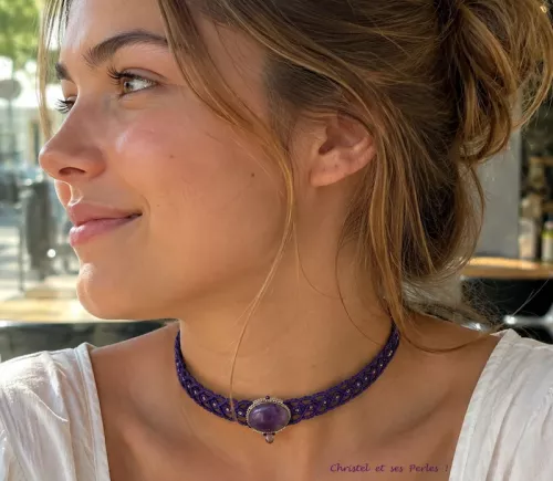 Collier ras de cou femme en macramé et Pierre fine naturelle en Améthyste