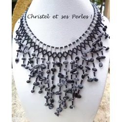 Collier fils perlés d'osidienne flocon de neige