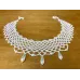 Collier dentelles perles blanches et gouttes nacrées