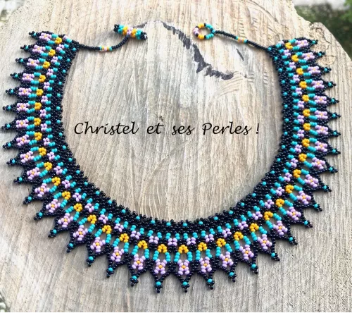 Collier perles tissé, géométrique, parme orange turquoise