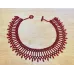 Collier perles tissé, dentelle rouge rubis ou blanche