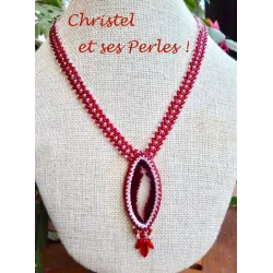 Collier mi long plume rubis